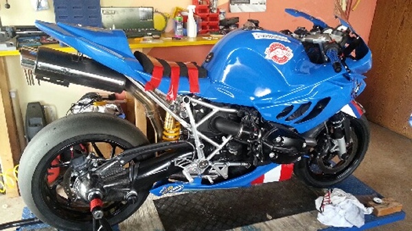 Toms 1200S in blau