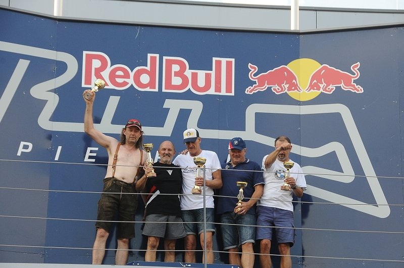 Podium_05ago20175_.JPG