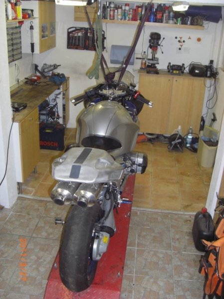 Werkstatt_R1100S.jpg